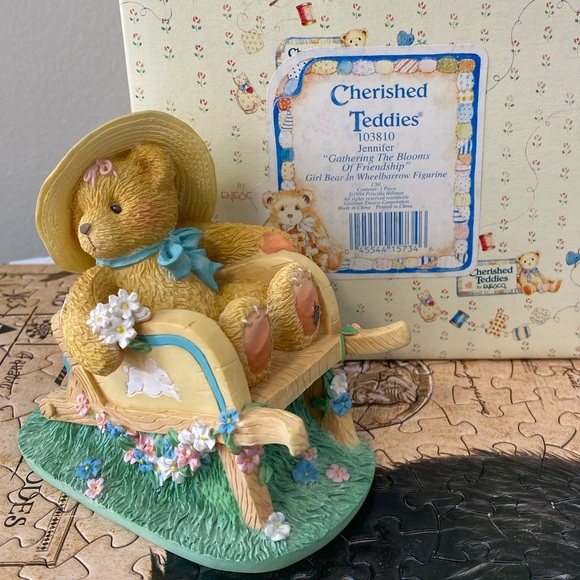 In box cherished teddies - Picture 1 of 2